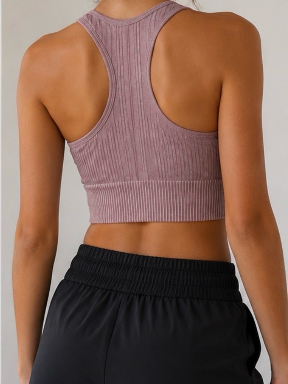 Bella Movement Ribbed Racerback Crop Tank - mauve - Picture 2 of 5